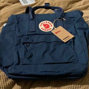 Fjallraven Kanken Tote pack